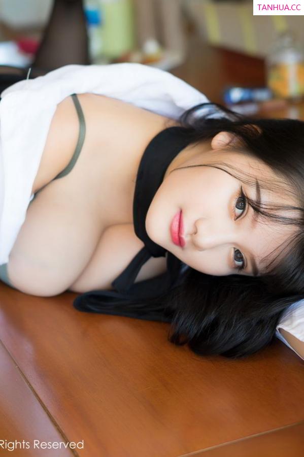 露露小喵  [XIUREN]高清写真图 2019.08.28 小尤奈第40张图片